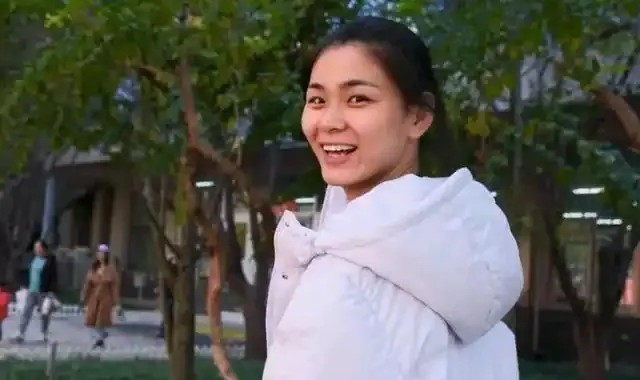 彩票开奖公告-山东女排两大国手转型，梅笑寒、杜清清入职山农大，开启人生新篇|山东队|排球|山东排球|二传手|赛场_新浪体育_新浪新闻